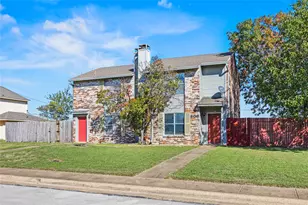 808 Redbud Dr, DeSoto, TX 75115 - Photo 1