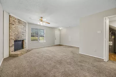 810 Red Bud Drive, DeSoto, TX 75115 - Photo 4