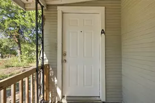 808 Mill St, Itasca, TX 76055 - Photo 2