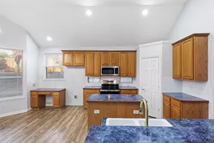 604 Jennifer Trail, Grand Prairie, TX 75052 - Photo 16