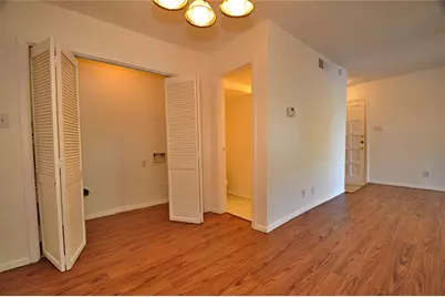 2610 Lakehill Lane #6a, Carrollton, TX 75006 - Photo 18