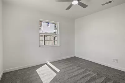 401 Peach Street, Sanger, TX 76266 - Photo 18
