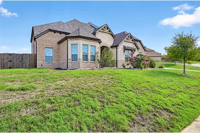 1937 Manzana Way, Burleson, TX 76028 - Photo 4