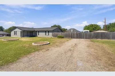 1811 Ocampo Lane, Robinson, TX 76706 - Photo 1