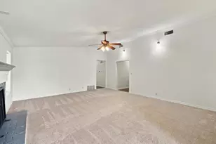 1811 Ocampo Ln, Robinson, TX 76706 - Photo 6