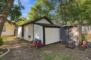 2108 Lyle, Waco, TX 76708 - Photo 30