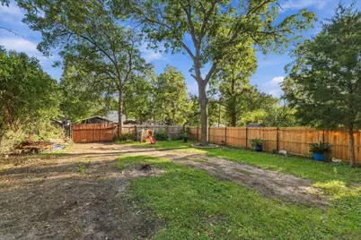 2108 Lyle, Waco, TX 76708 - Photo 34