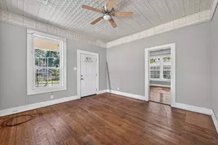 2405 Roosevelt Ave, Fort Worth, TX 76164 - Photo 18