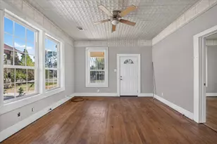2405 Roosevelt Ave, Fort Worth, TX 76164 - Photo 6