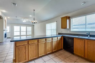 5608 Seafield Lane, Fort Worth, TX 76135 - Photo 6