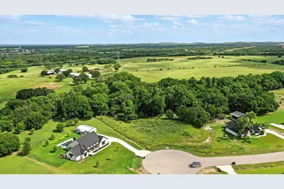 432 Creekside Court, Weatherford, TX 76087 - Photo 4