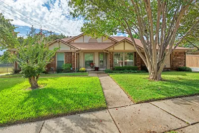 2608 Chestnut Court, Bedford, TX 76022 - Photo 1