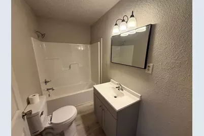 906 S Austin Street, Sherman, TX 75090 - Photo 6