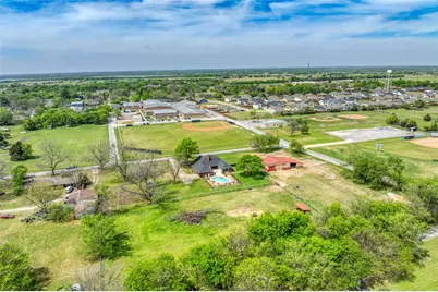 501 N Van Zandt Street, Tioga, TX 76271 - Photo 34