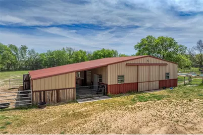 501 N Van Zandt Street, Tioga, TX 76271 - Photo 28