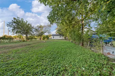 2209 Cleveland Avenue, Waco, TX 76706 - Photo 26