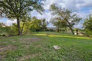 2209 Cleveland Ave, Waco, TX 76706 - Photo 22