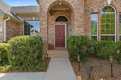 241 Hilltop Drive, Justin, TX 76247 - Photo 4