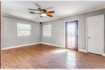 1811 Ferris Avenue, Waxahachie, TX 75165 - Photo 8