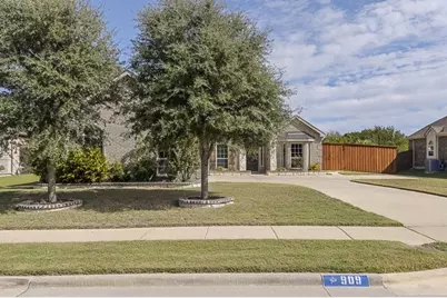 909 Heath Creek Drive, DeSoto, TX 75115 - Photo 2