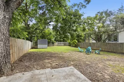 327 E Hull Street, Denison, TX 75021 - Photo 36
