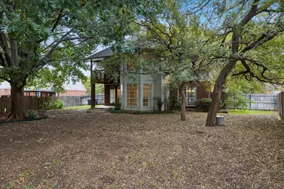 6300 Fox Hunt Drive, Arlington, TX 76001 - Photo 34