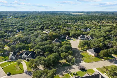 1027 Dominion Oaks Drive, China Spring, TX 76633 - Photo 12