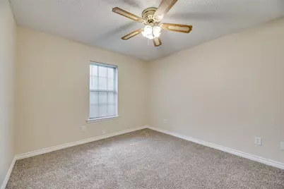 908 Chamberlain Street, Irving, TX 75060 - Photo 16