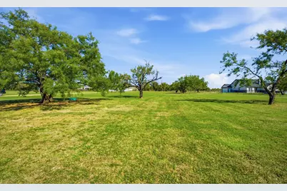 2355 Grindstone Road, Millsap, TX 76066 - Photo 38