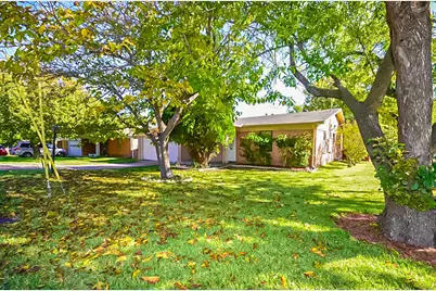2515 N Shannon Street, Sherman, TX 75092 - Photo 24