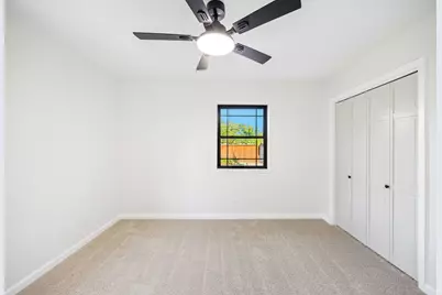 13935 Stardust Lane, Farmers Branch, TX 75234 - Photo 32