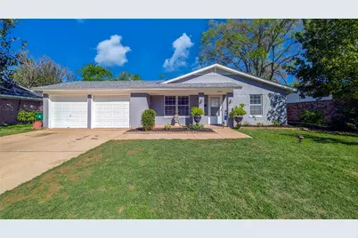 6321 Solona Circle N, Haltom City, TX 76117 - Photo 1