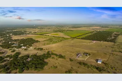 1095 Austin Hines Drive, China Spring, TX 76633 - Photo 36
