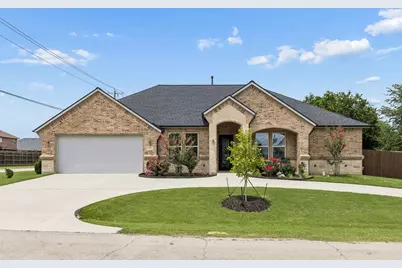 101 Sycamore Lane, Roanoke, TX 76262 - Photo 1