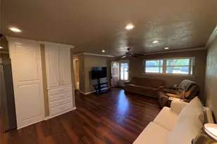 1405 Thompson Dr, Graham, TX 76450 - Photo 6