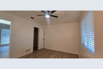 6527 Leasa Court, Sachse, TX 75048 - Photo 8