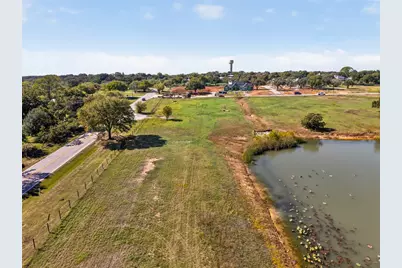 7717 Pickett Lane, Burleson, TX 76028 - Photo 8