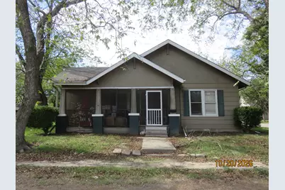 1501 Division Street, Commerce, TX 75428 - Photo 1