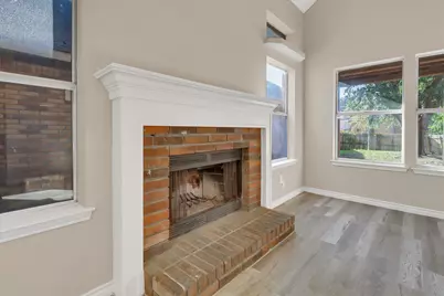 2434 Weatherby Drive, Mesquite, TX 75181 - Photo 2