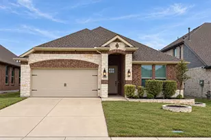 658 Erin Hls Dr, Red Oak, TX 75154 - Photo 1