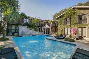 10213 Regal Oaks Dr, Dallas, TX 75230 - Photo 14