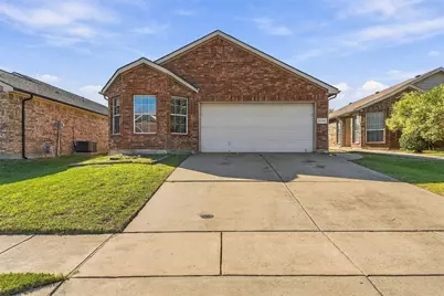 2140 Ingrid Lane, Fort Worth, TX 76131 - Photo 2