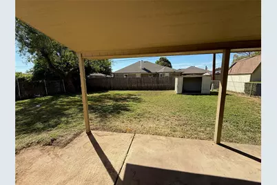 417 Linda Drive, Burleson, TX 76028 - Photo 26