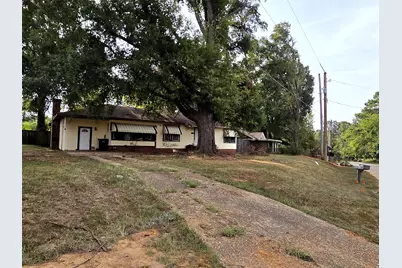 501 Jefferson Place, Atlanta, TX 75551 - Photo 2