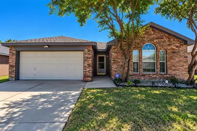 417 Candlestick Trail, Saginaw, TX 76179 - Photo 6