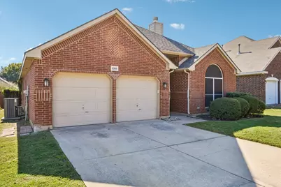 2308 Suntree Lane, Flower Mound, TX 75022 - Photo 2