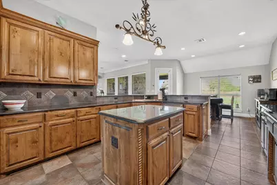 12720 Helen Road, Justin, TX 76247 - Photo 10