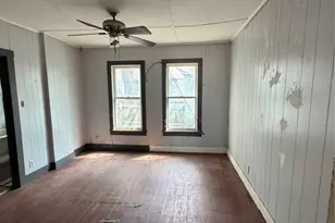 325 Pine St, Ranger, TX 76470 - Photo 16