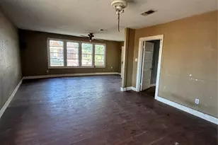 325 Pine St, Ranger, TX 76470 - Photo 22