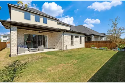 9282 Spindletree Drive, Frisco, TX 75035 - Photo 32